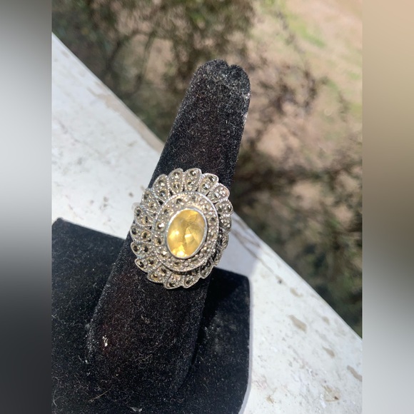Vintage 925 Sterling Silver Oval-Shaped Citrine Gemstone Ring w/ Marcasite Sz 6 - Picture 16 of 16